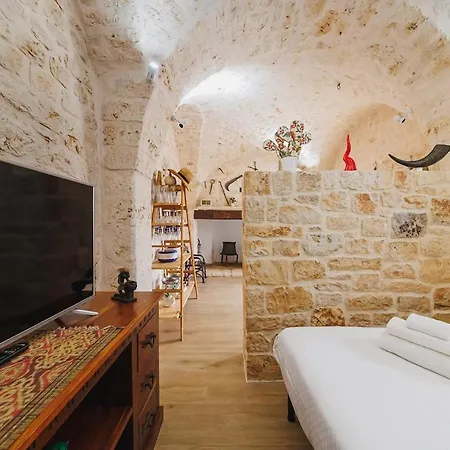 Villa Tenuta 25 - Stone With Pool In Puglia Putignano